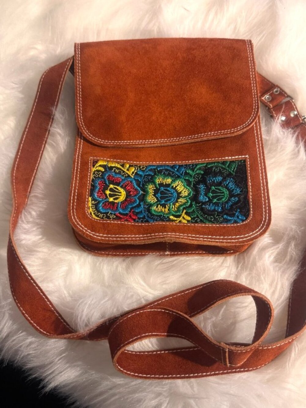 Women Suede and Embroidery cross body bag NWOT